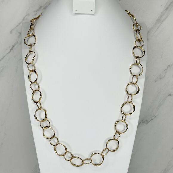 Twisted Chain Link Gold Tone Toggle Necklace - Picture 2 of 8